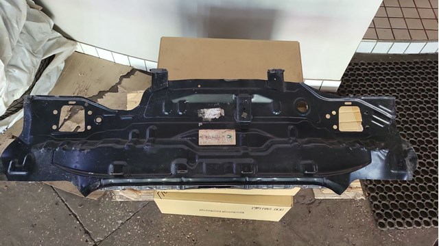 Панель задняя, багажного отсека 7911095F0B NISSAN