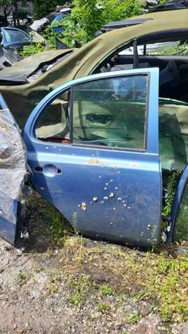 Дверь задняя, правая 82100AX130 NISSAN