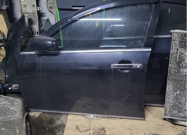 Двери кабины H010A9W5MA NISSAN