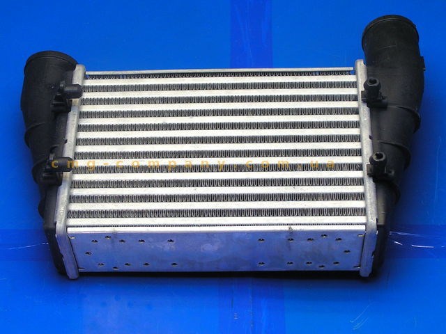 Радиатор интеркуллера Audi A4 Avant B5