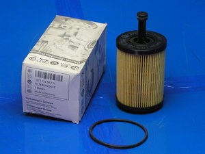VAG 071115562C Фильтр масляный в наличии Житомир