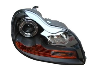 Правая блок фара 1017001077 GEELY