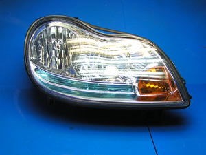 Фара передняя правая 1017015737 GEELY