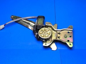  Механизм стеклоподъемника правой задней двери 1018005662 GEELY