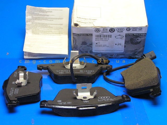 8E0698151C VAG Передние тормозные колодки купить в Чернигов