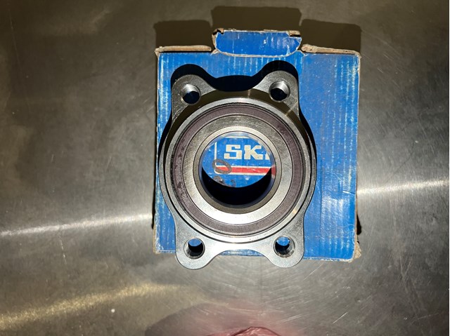SKF VKBA6546 Подшипник ступицы передней/задней в наличии Ужгород