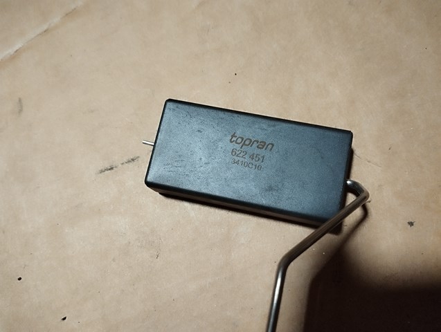 622451 HANS PRIES Датчик уровня топлива в баке купить в Одесса