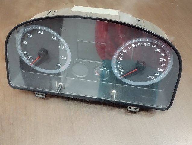 VAG V0021000 Панель приборов в наличии Харьков