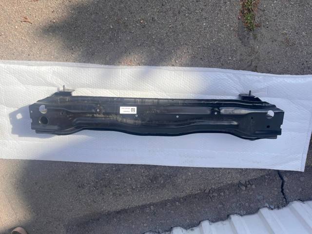 BMW 51127400008 Усилитель заднего бампера в наличии Ужгород
