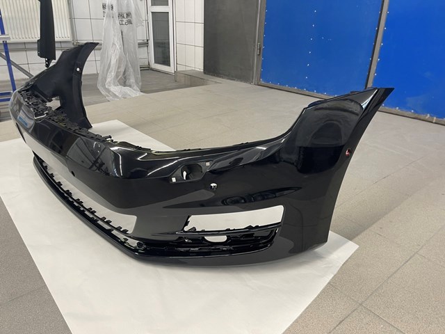 Бампер на авто Фольксваген Гольф ALLTRACK 7