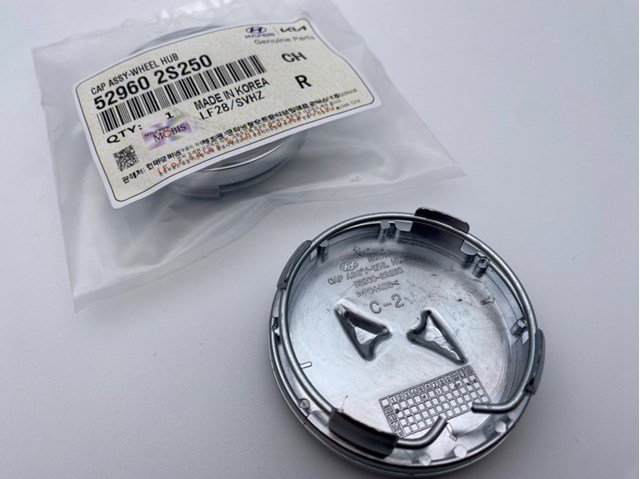 529602S250 HYUNDAI Колпак колесного диска купить в Днепр
