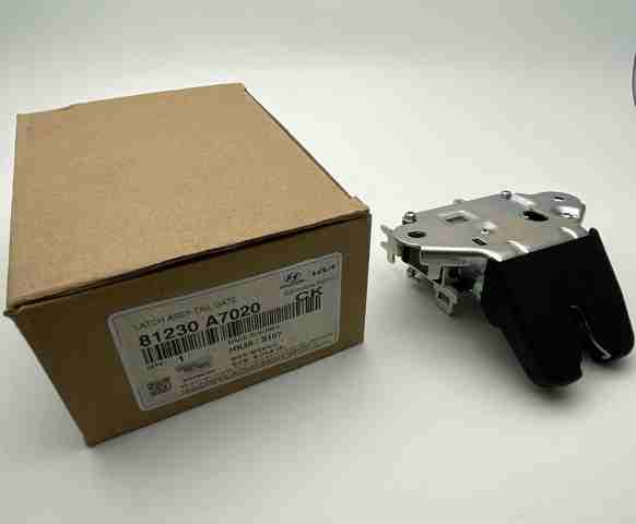 Замок крышки багажника 81230A7020 HYUNDAI