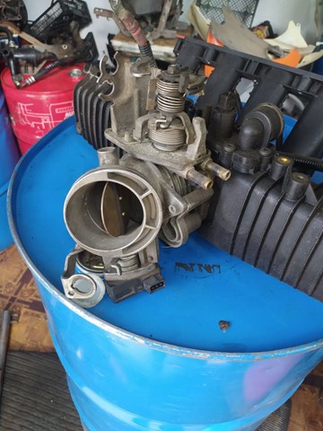 13541433385 BMW Дроссельная заслонка в сборе купить в Николаев