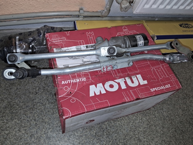 BMW 6925706 в наличии Ирпень