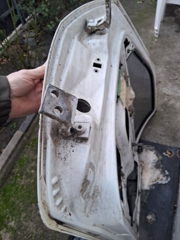 VAG 6K4831052C Дверь передняя правая в наличии Павлоград