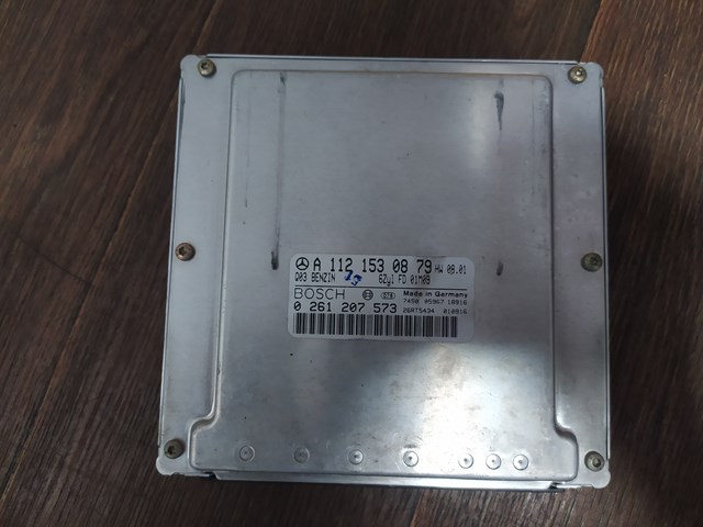 Компьютер двигателя A1121530879 MERCEDES