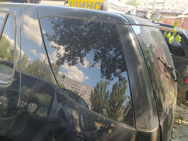 Стекло кузова/багажного отсека, левое A1636700112 MERCEDES