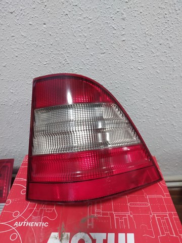 Фонари задние A1638200464 MERCEDES