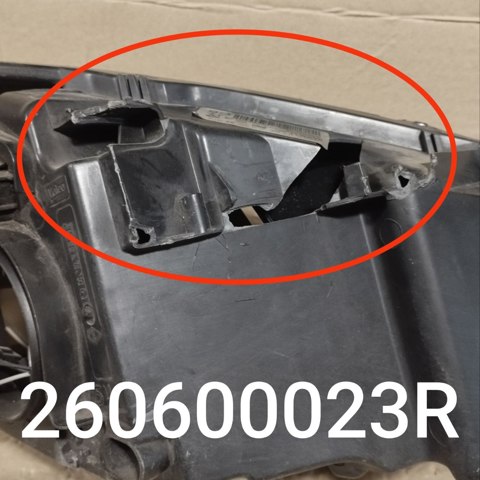 260600023R RENAULT Фара левая купить в Киев
