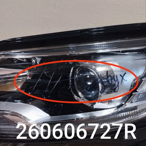 260606727R Левая фара купить Павлоград