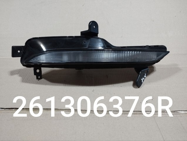 Указатель поворота правый 261306376R RENAULT