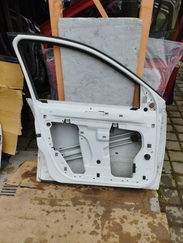 RENAULT 7751473728 Дверь передняя левая в наличии Хмельницкий