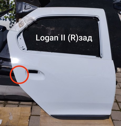 Дверь задняя, правая 821000293R RENAULT