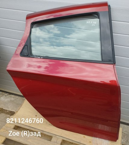 Задняя правая дверь 821008742R RENAULT