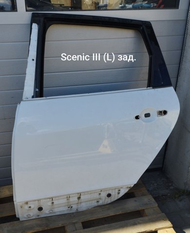 Дверь задняя 821017991R RENAULT