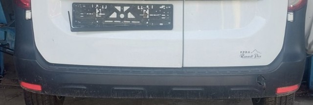 Бампер задний 850226654R RENAULT