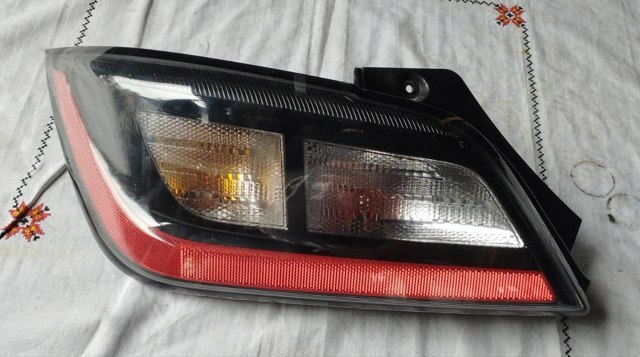 Фонарь противотуманный задний, левый 92405J9510 HYUNDAI