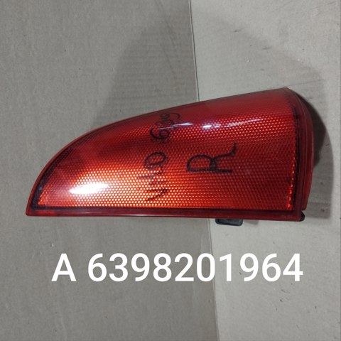 Фонарь задний правый, верхний A6398201964 MERCEDES