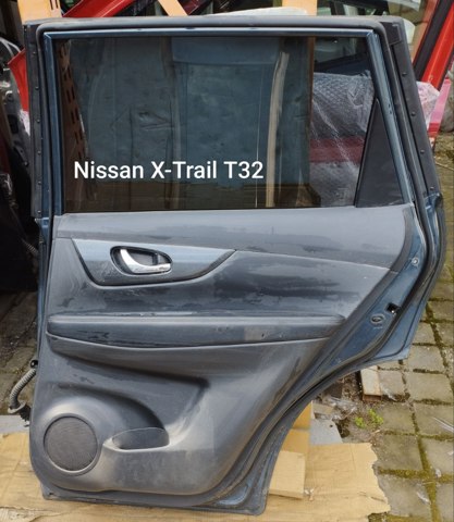 NISSAN H210M4CAMA Дверь задняя правая в наличии Тернополь