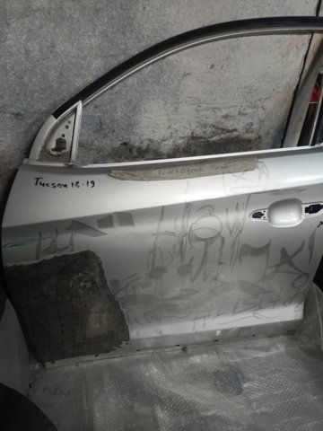 Двери кабины 76003D3001 HYUNDAI