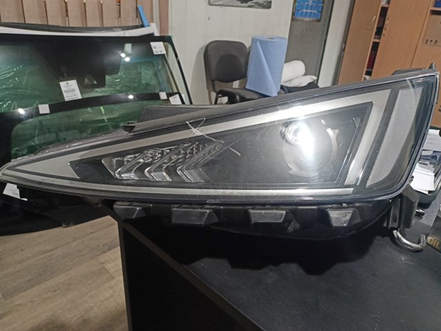 Фара левая передняя 92101F2600 HYUNDAI