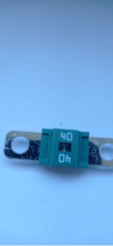 Предохранители (электрических цепей) LR019903 LAND ROVER