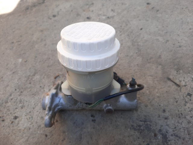 MITSUBISHI MB534020 Цилиндр тормозной главный в наличии Чернигов