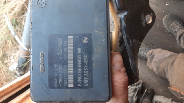 Блок ABS гидравлический 58920D7510 HYUNDAI