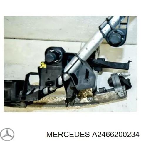 Рамка передней панели Mercedes A