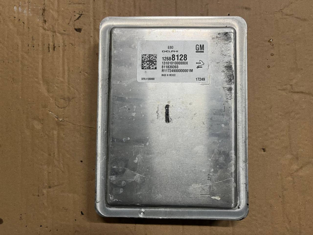 Модуль управления двигателем 12700116 GM