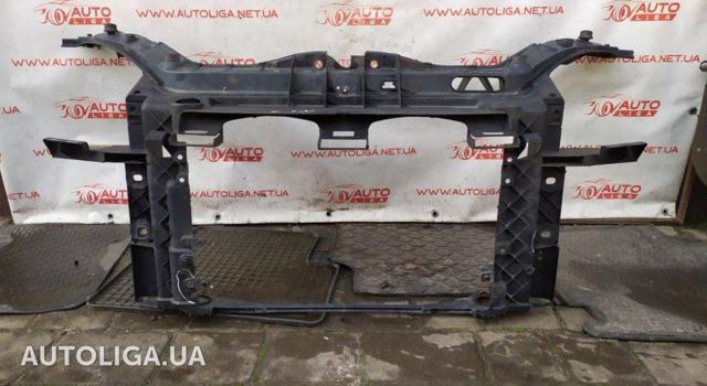 1518176 Рамка радиатора купить Черновцы