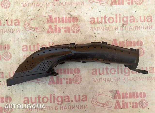 Воздухозаборник Форд Фокус 2