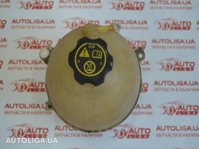 Бачок системы охлаждения двигателя расширительный 23386455 GM