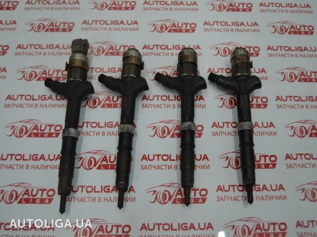 Форсунка впрыска топлива 2367027030 TOYOTA