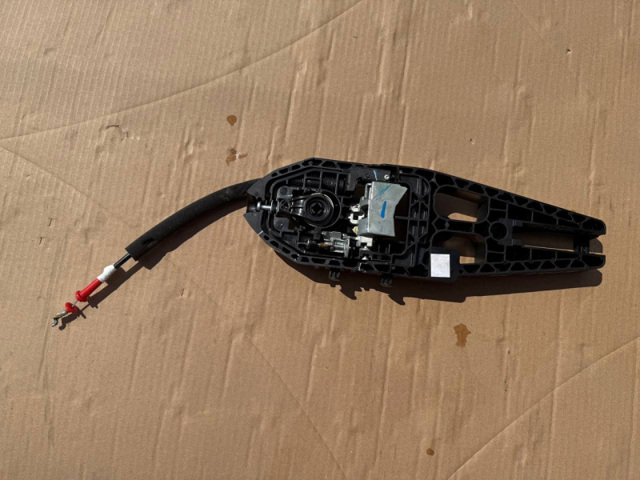 Держатель наружной ручки двери, передней левой ES7Z5426685AA FORD