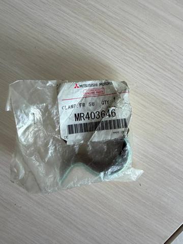 MR403646 MITSUBISHI Хомут крепления втулки стабилизатора переднего купить в Ирпень