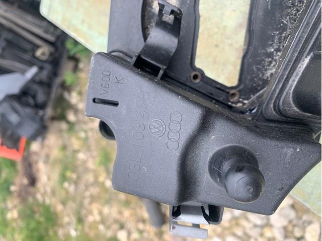 VAG 03L103469 Клапанная крышка в наличии Полтава
