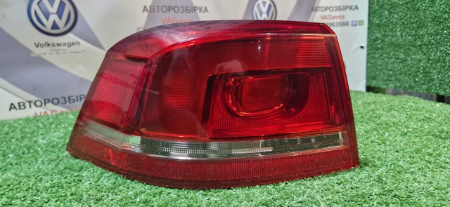 3AE945095C Фонарь задний левый внешний купить Винница