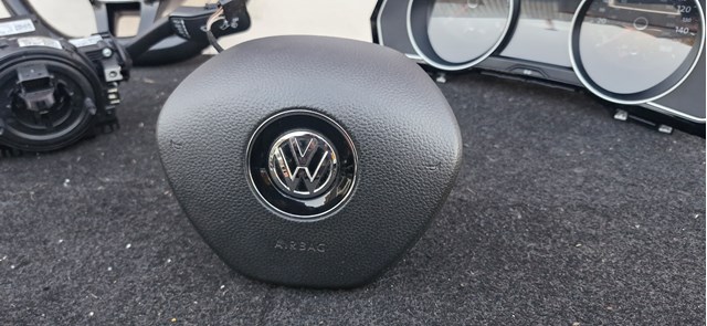 5G0880201C Подушка безопасности (AIRBAG) водительская купить Запорожье