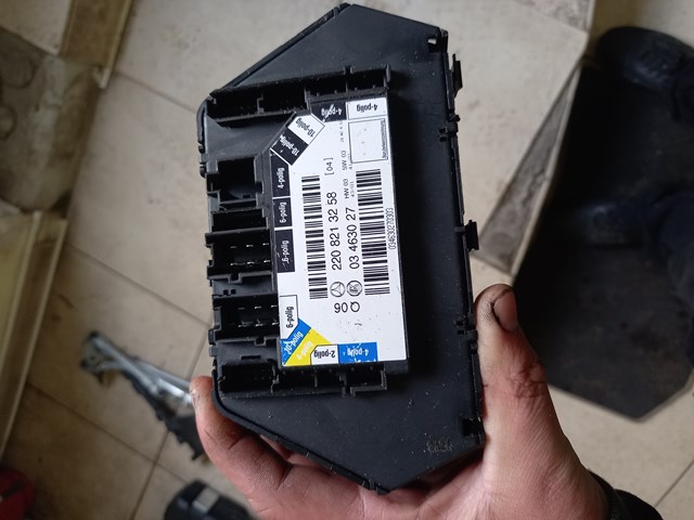 MERCEDES 2208213258 в наличии Полтава